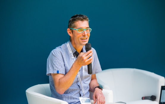 A speaker of autostore talk during logistics conference
